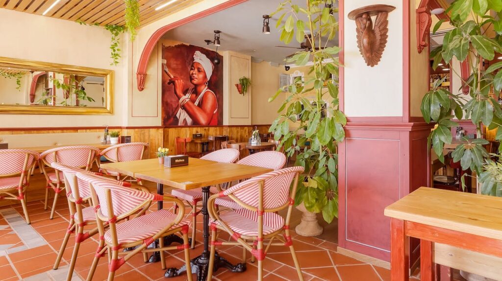 Explore global flavours without leaving Garrucha at La Cantina de Floor