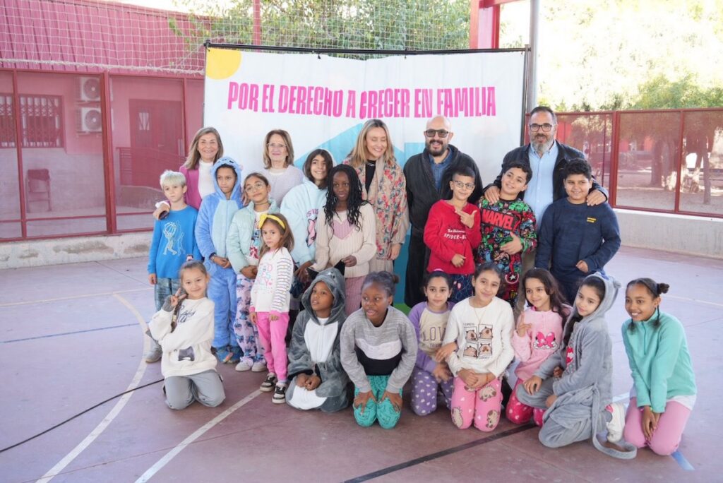 Cartagena steps up for vulnerable children with new support hub for foster families
