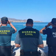 Guardia Civil officers an Local Police.