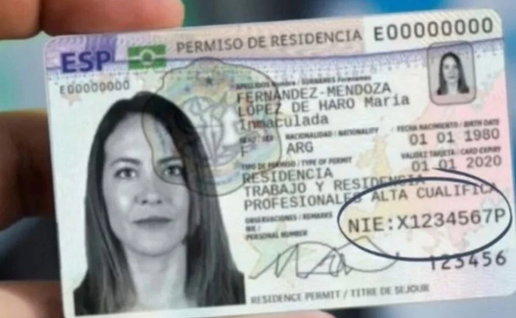 Spanish residence permit card showing personal identity details, as businesses in Spain are warned over copying customers' ID documents.
