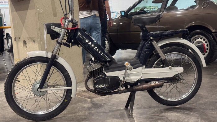 Garelli 50cc Italian grey moped