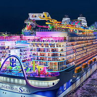 Palma prepares for giant cruise ship