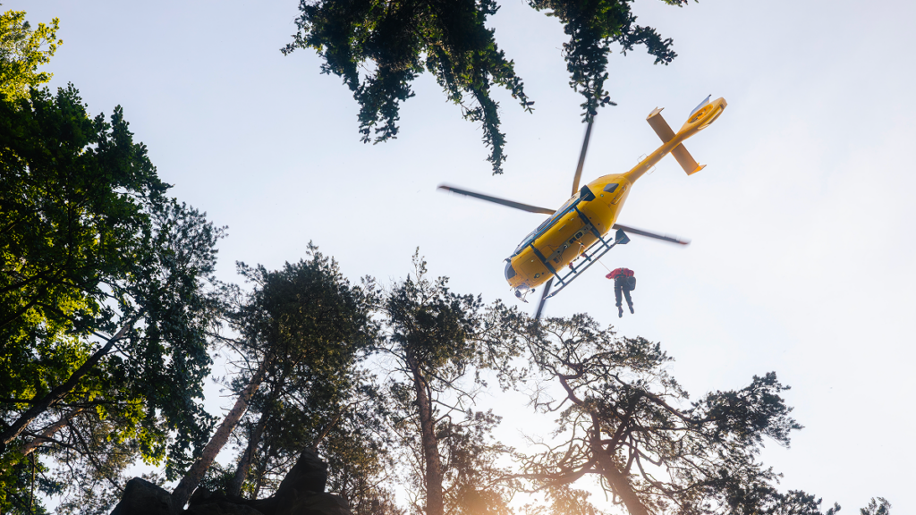 British man dies in paragliding accident in Catalonia, Spain
