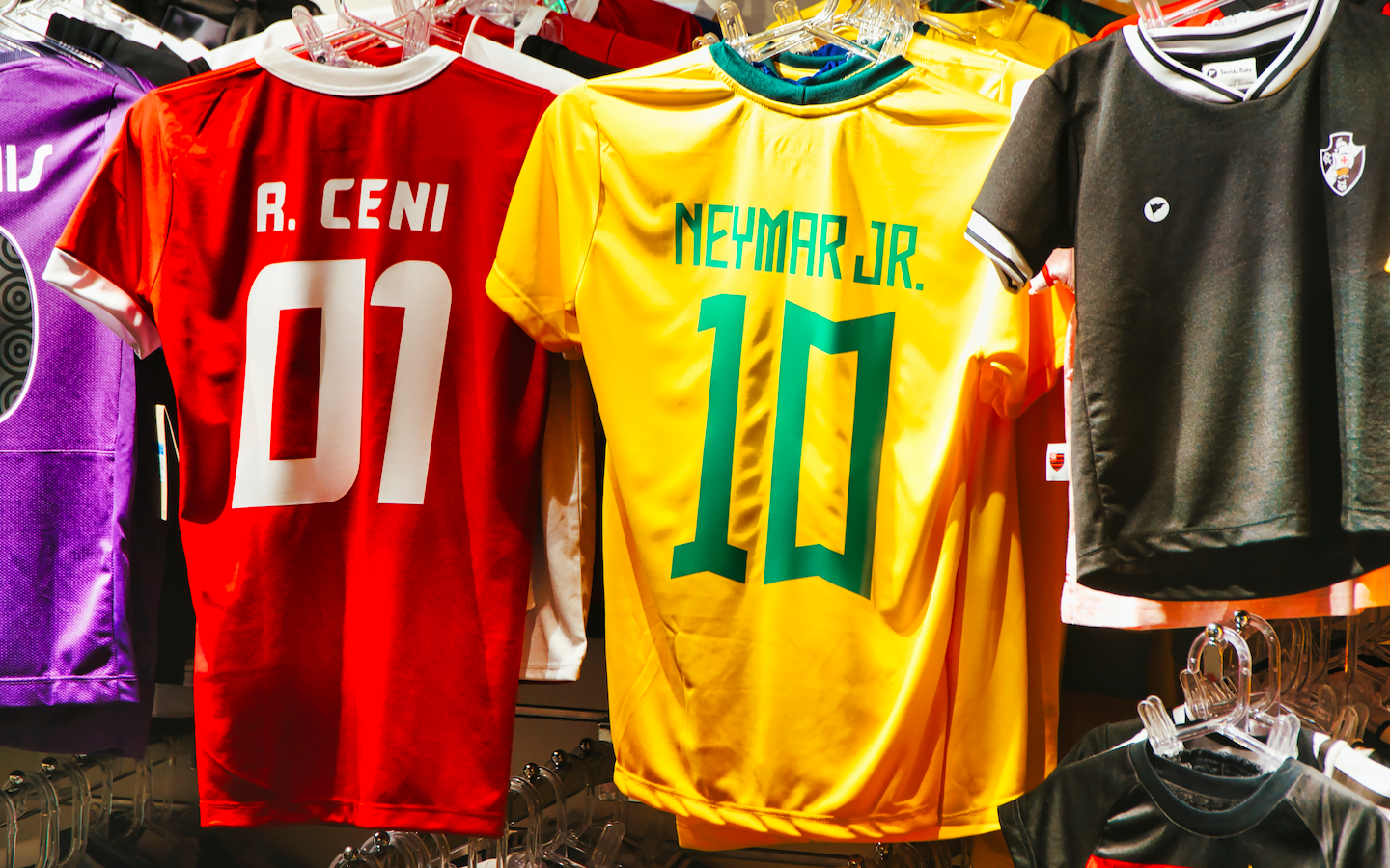 66,000 counterfeit football shirts seized across Spain in nationwide World Cup crackdown