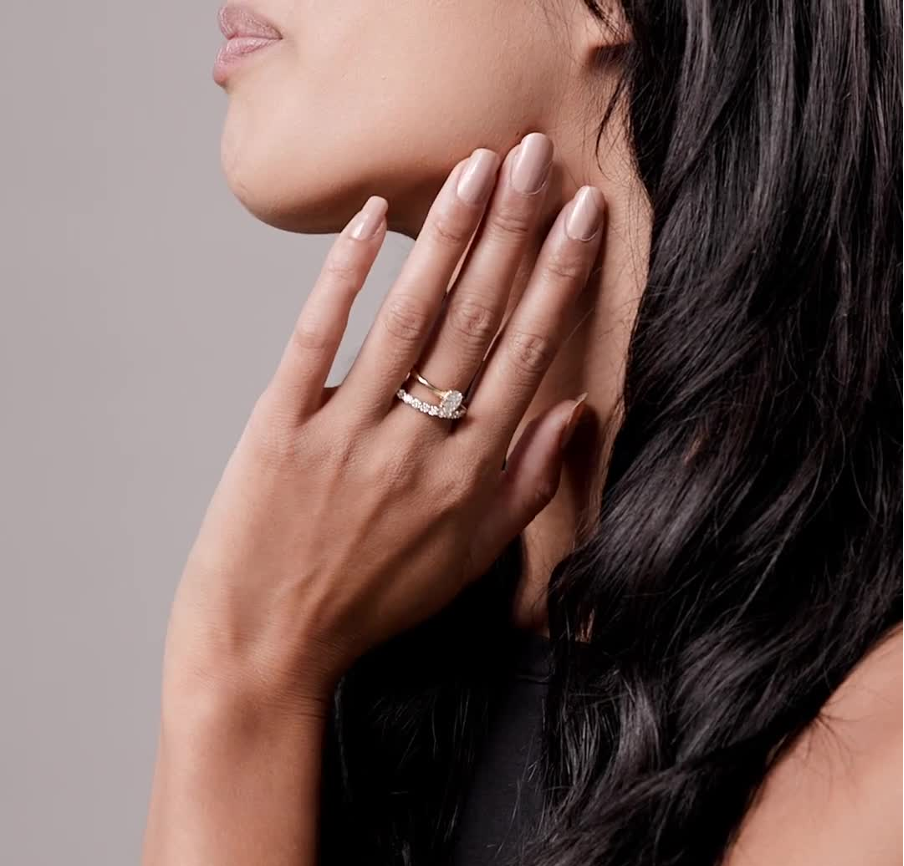 Jewellery and skin: The art of balancing beauty and brilliance