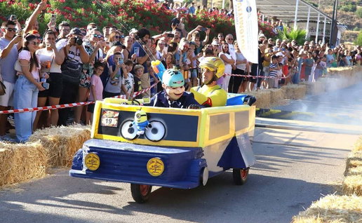 Wacky races car styles in Minions