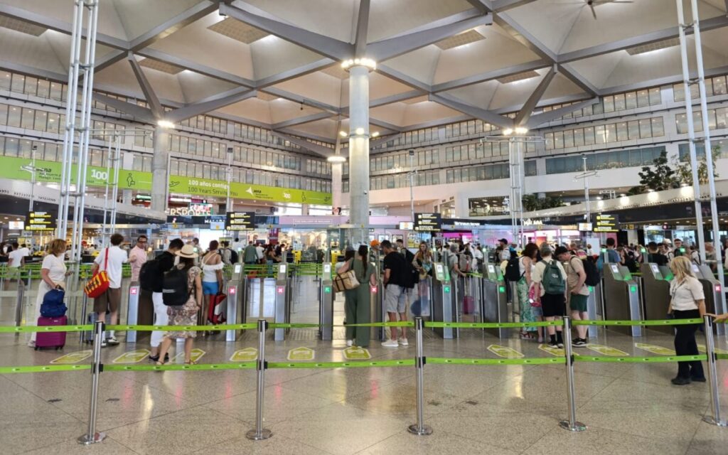 Why one air traffic control strike in France left easyJet passengers stranded in Malaga