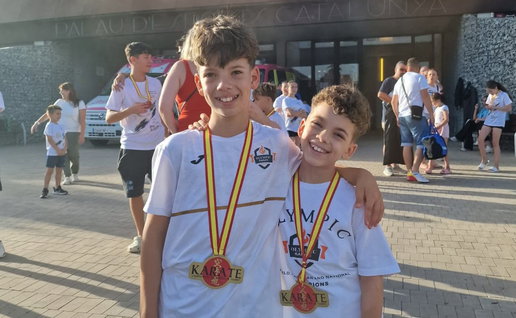Zeyn and Zeki Muller Mohamdi Karate champs