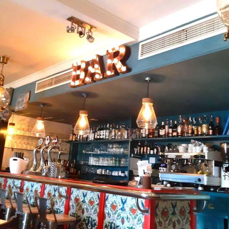 Inside De La Mar