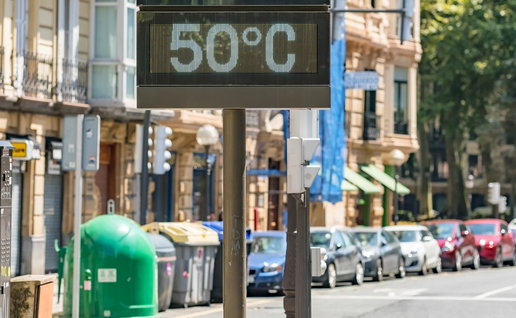 A street display in Spain showing a temperature of 50°C during an extreme heatwave.
