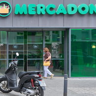 Mercadona supermarket entrance in Spain as the retailer prepares to extend opening hours and reopen selected stores on Sundays during the summer season.