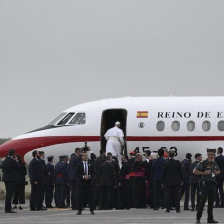 King Felipe comes to the rescue by lending the Pope his government jet