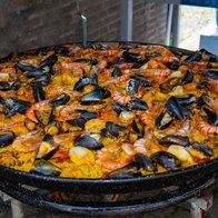 A paella.