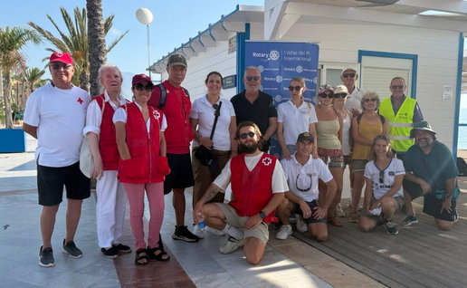 Community clean-up organised by Rotary and Red Cross