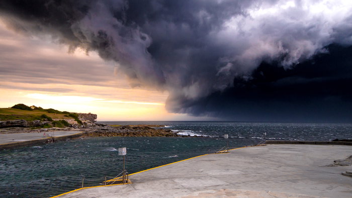 First of the summer storms arrive to Spain.