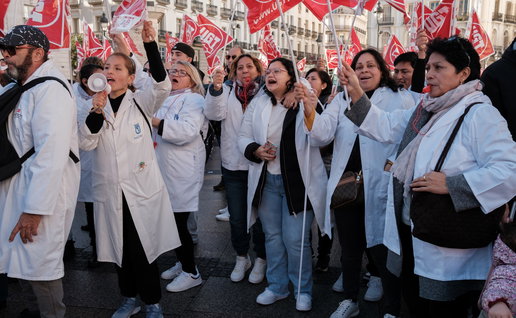 Doctors protesting in Spain