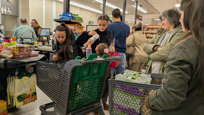 A queue in a supermarket