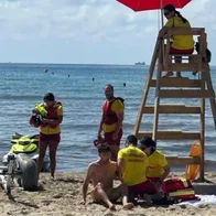 Alicante launches new beach safety measures ahead of busy summer season.