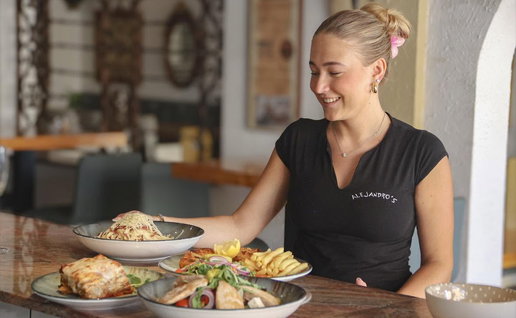 Why Alejandro's Bar and Restaurant remains a La Zenia favourite after 25 years.