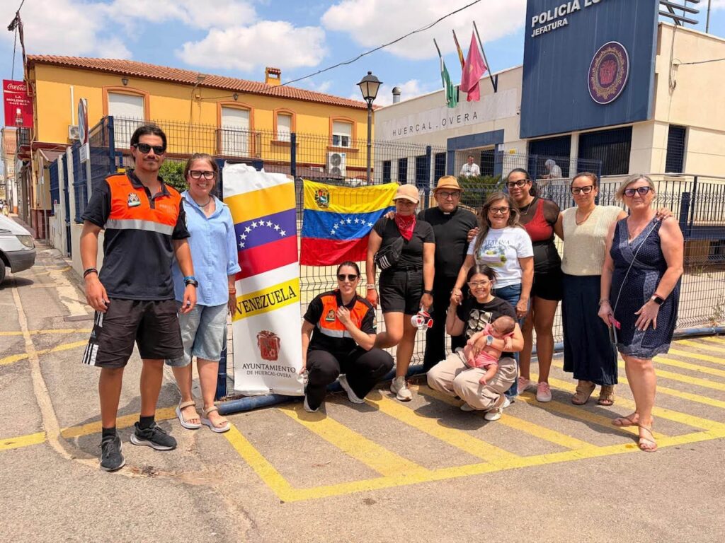 Huércal-Overa residents donate more than one tonne of aid to Venezuela earthquake wictims