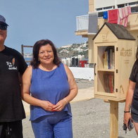 New free libraries on Salobreña beaches.