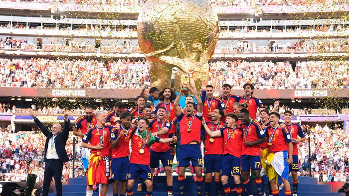 Spain lift the trophy at the 2026 FIFA World Cup