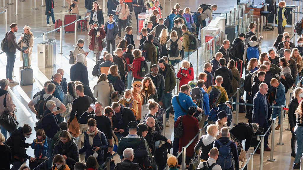 British families flying to Spain face no guaranteed escape from border queues this summer