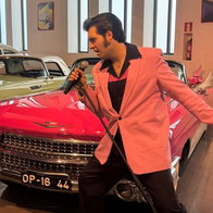 Blue angel Elvis tribute act