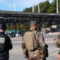 Extra forces out for road checks announce between Spain and France.