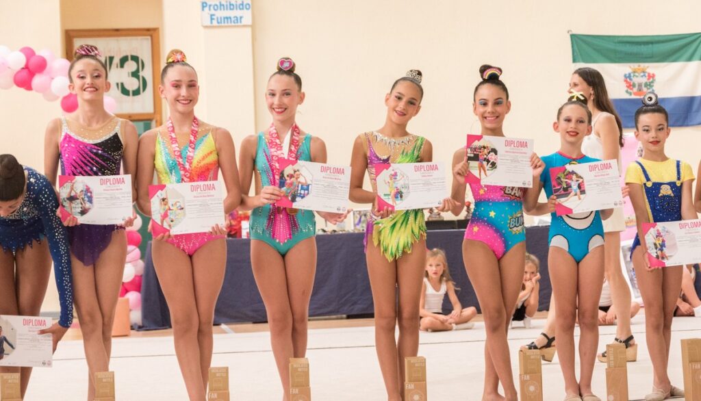 Flowers, tears and emotional goodbyes at Mijas Rhythmic Gymnastics Club’s end of season gala