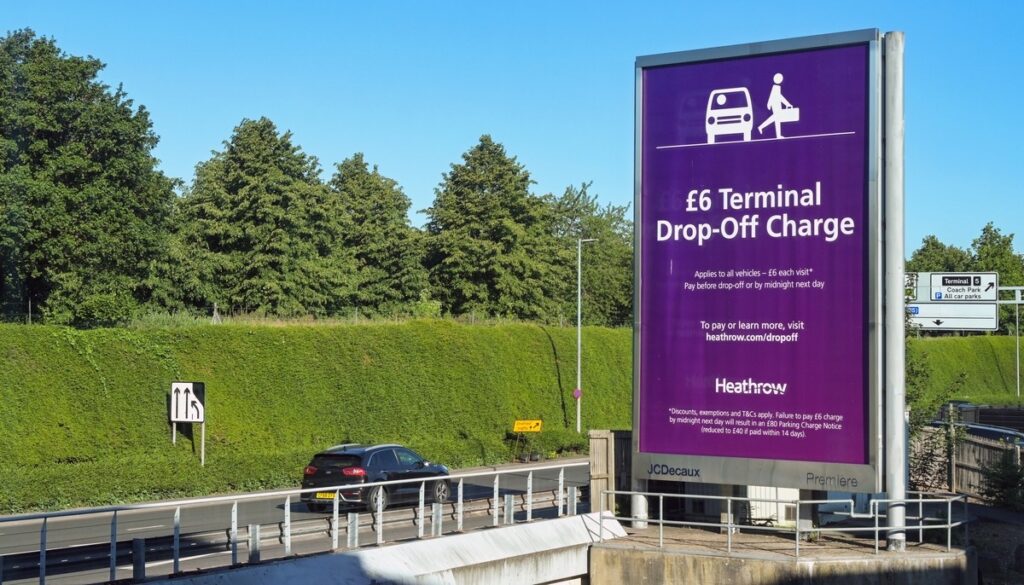 UK holidaymakers enraged over airport drop-off fees as Spain proves it’s a rip off