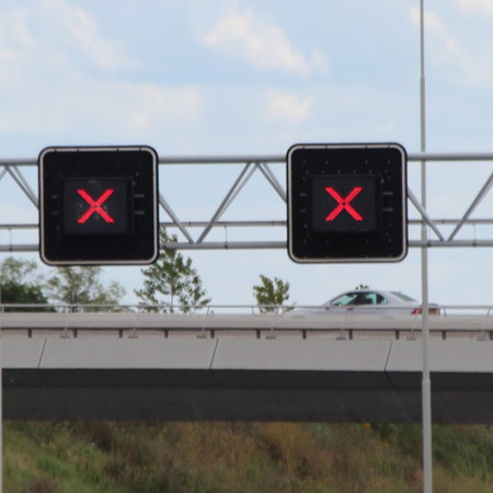 motorway lane closures