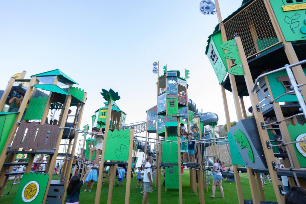 Rincon de la victoria park play area