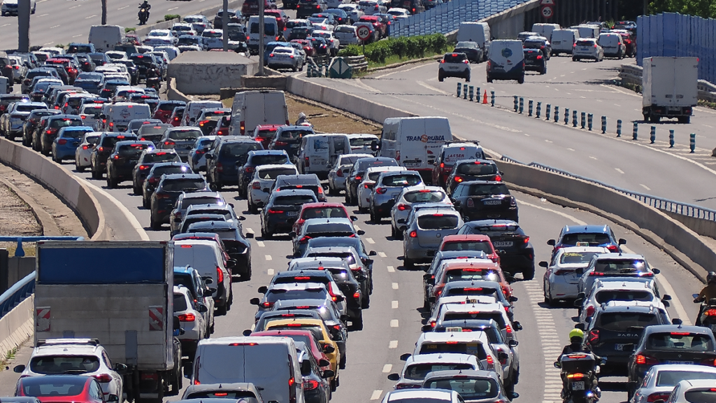Spain traffic alert: Worst hours to avoid as 5.6 million journeys threaten disruption