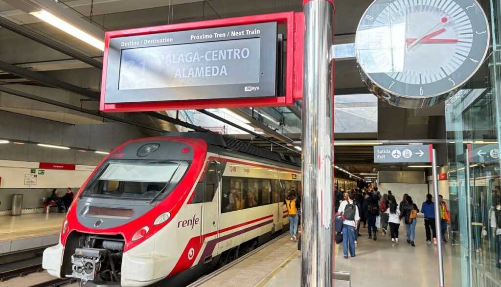 Going to Malaga Fair? Renfe eases journeys and adds late night trains along the Costa del Sol