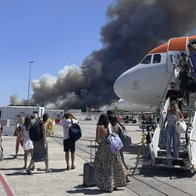Easyjet flight alighting in Bordeaux today.