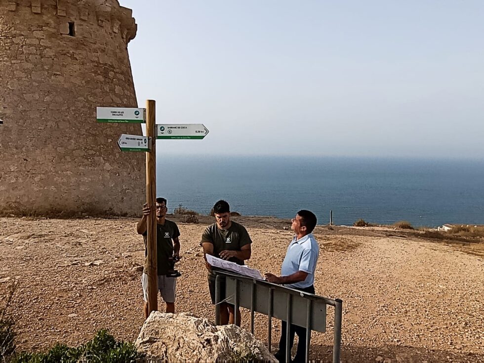 Santa Pola Sierra nature reserve gets new visitor signs and QR trail guides
