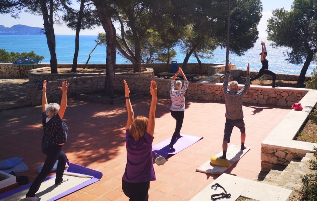 Free open-air yoga sessions return to the Benissa coast this summer