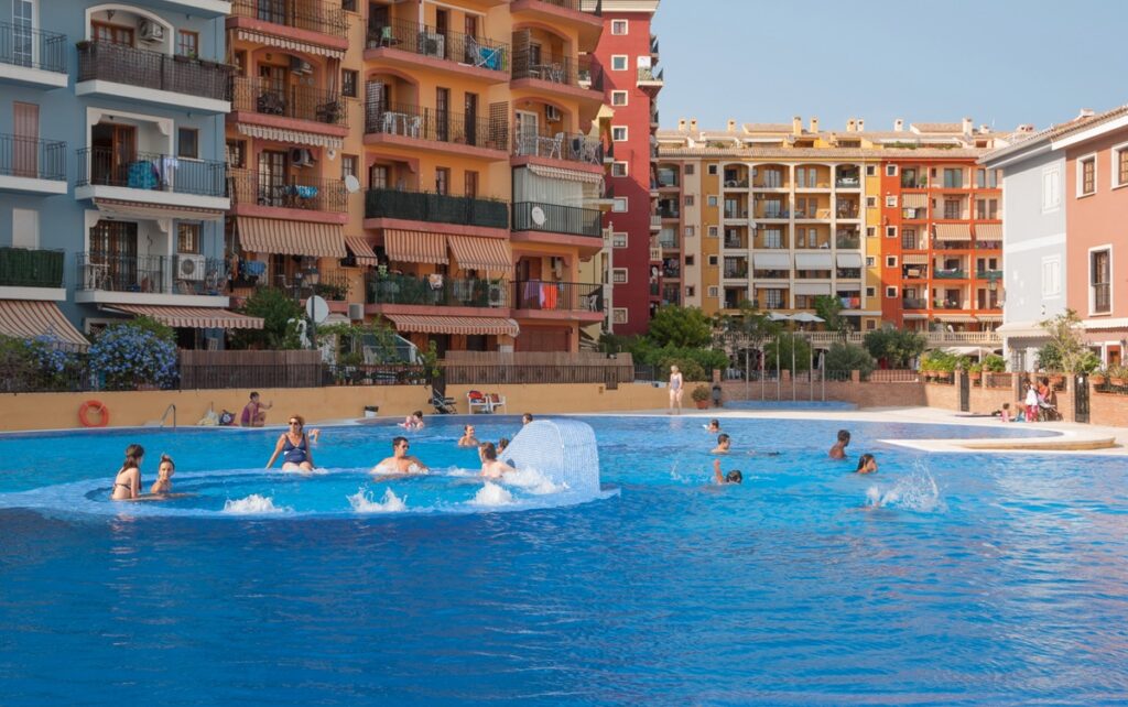 Can your neighbour take over the communal pool? The rule many people in Spain don’t know about