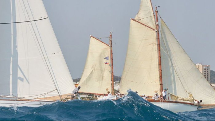 Historic fleet thrills crowds in challenging Jávea regatta