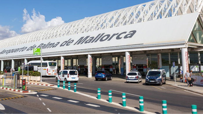Palma airport strikes