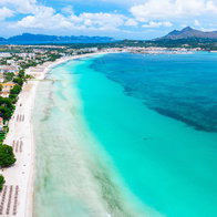 Tourist finds kilo of cocaine in Mallorca sea