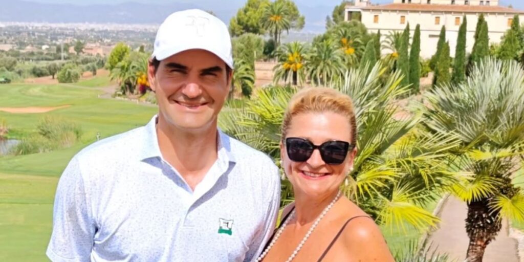 Roger Federer swings by Mallorca during surprise return to golf spot