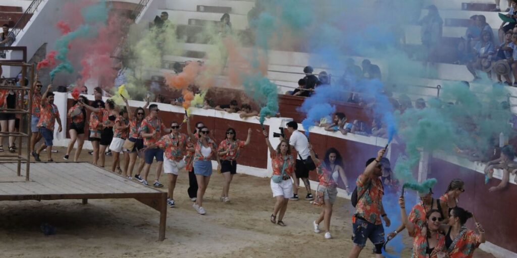 Colour, music and tradition: Thousands fill Ondara streets for Sant Jaume celebration
