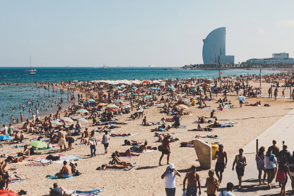 Catalonia red alerts and Andalucia 44ºC heat as Spain heatwave death toll rises in early July