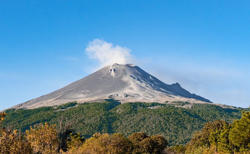 Mount Teide on Tenerife, smoking.