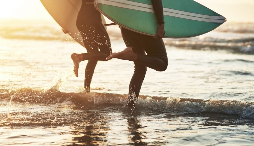 Shoulder dislocations, ankle sprains and wrist fractures: the most common injuries associated with water sports