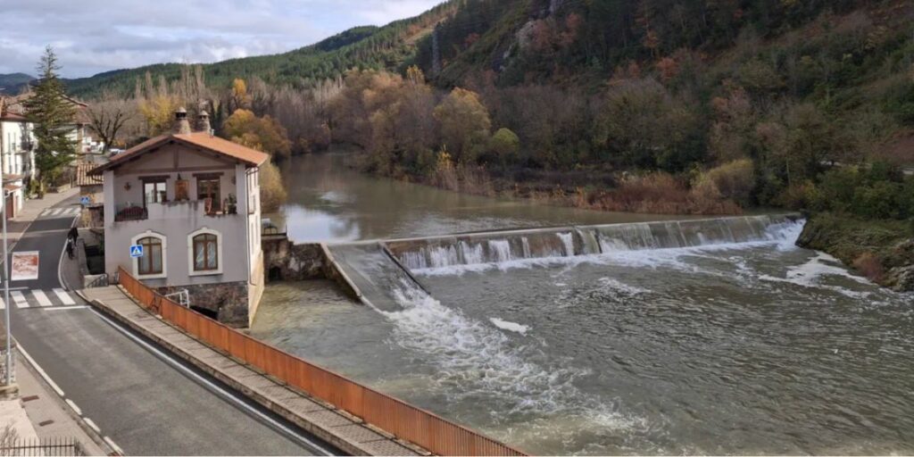 Tragedy as mother and two young children die at popular Spanish swimming spot
