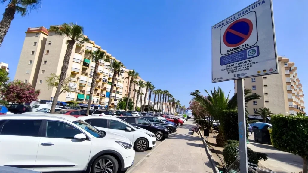 Torrox offers over 4,000 free parking spaces this summer to ease coastal access