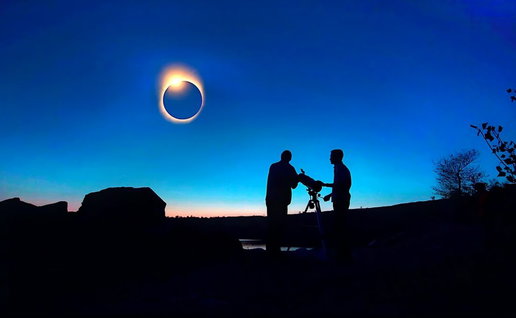 Viewing a once in a lifetime full eclipse in the countryside.